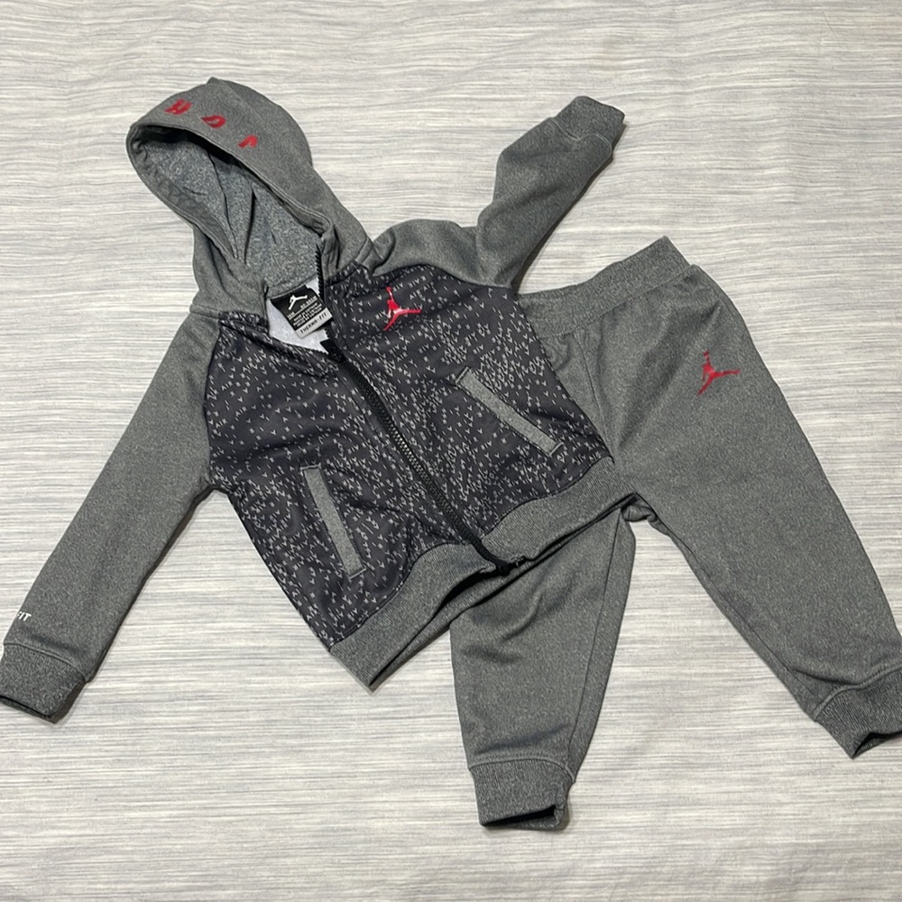 Jordan tracksuit
